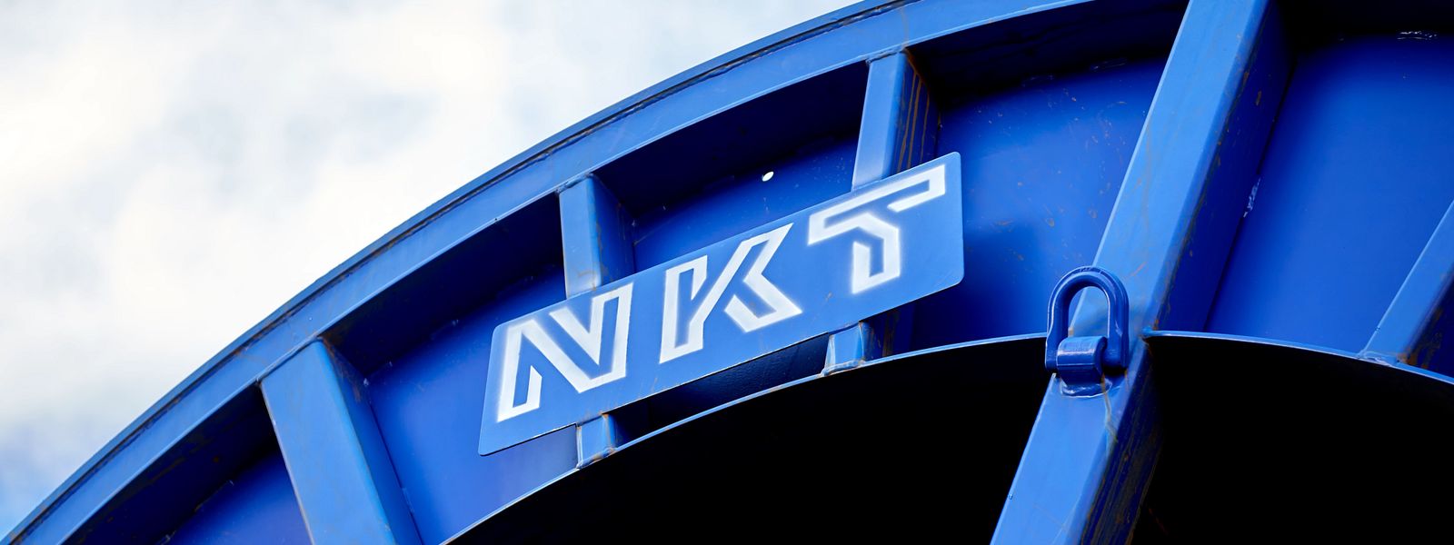 Logo on Cable drum